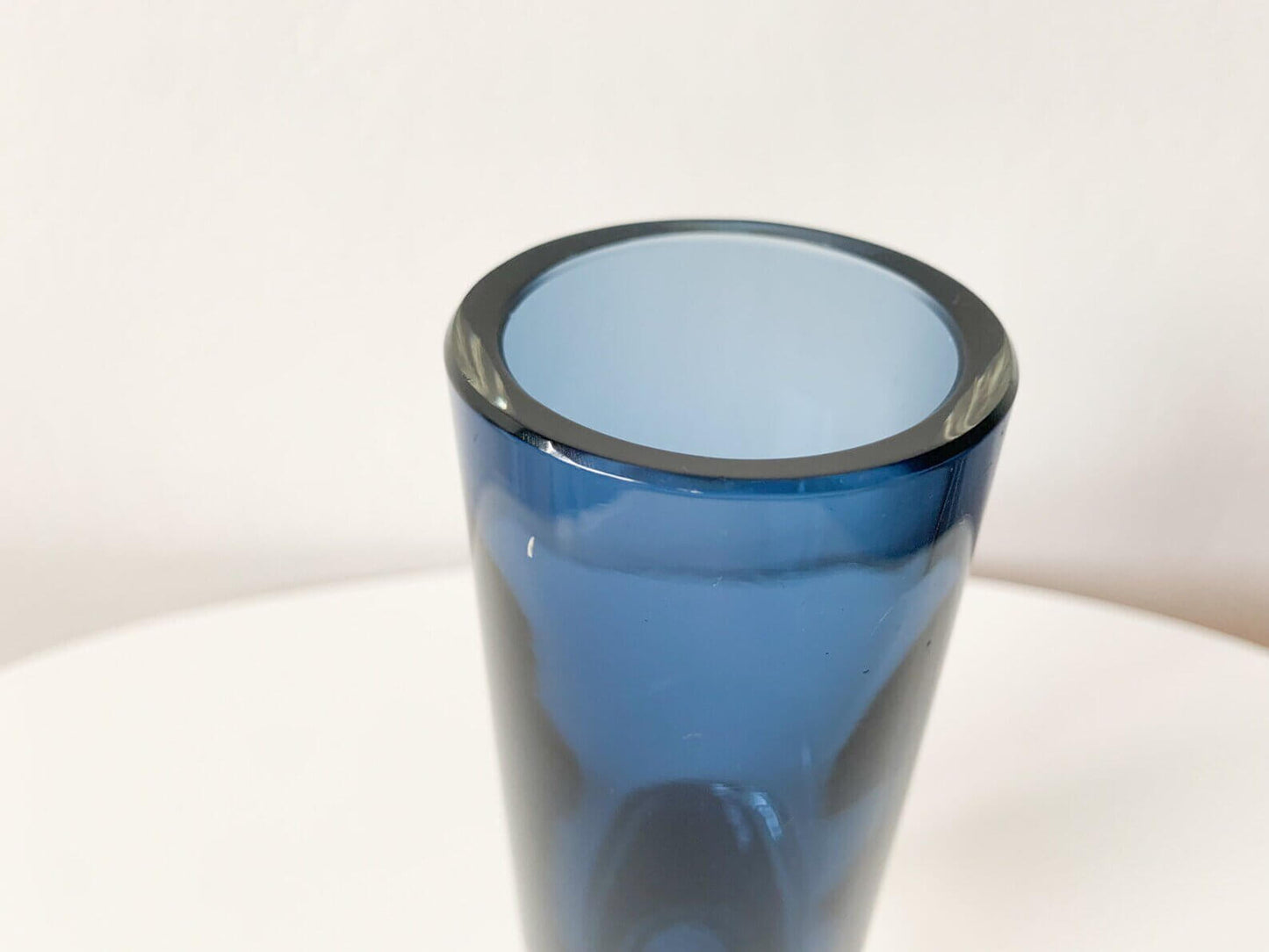 Faceted crystal glass vase Finnish Design Lapland