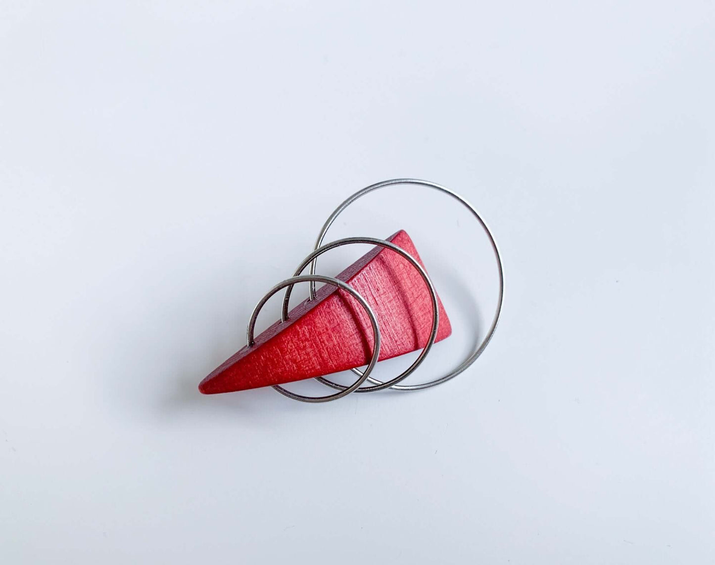 Wooden stylish red triangle brooch by Aarikka Finland