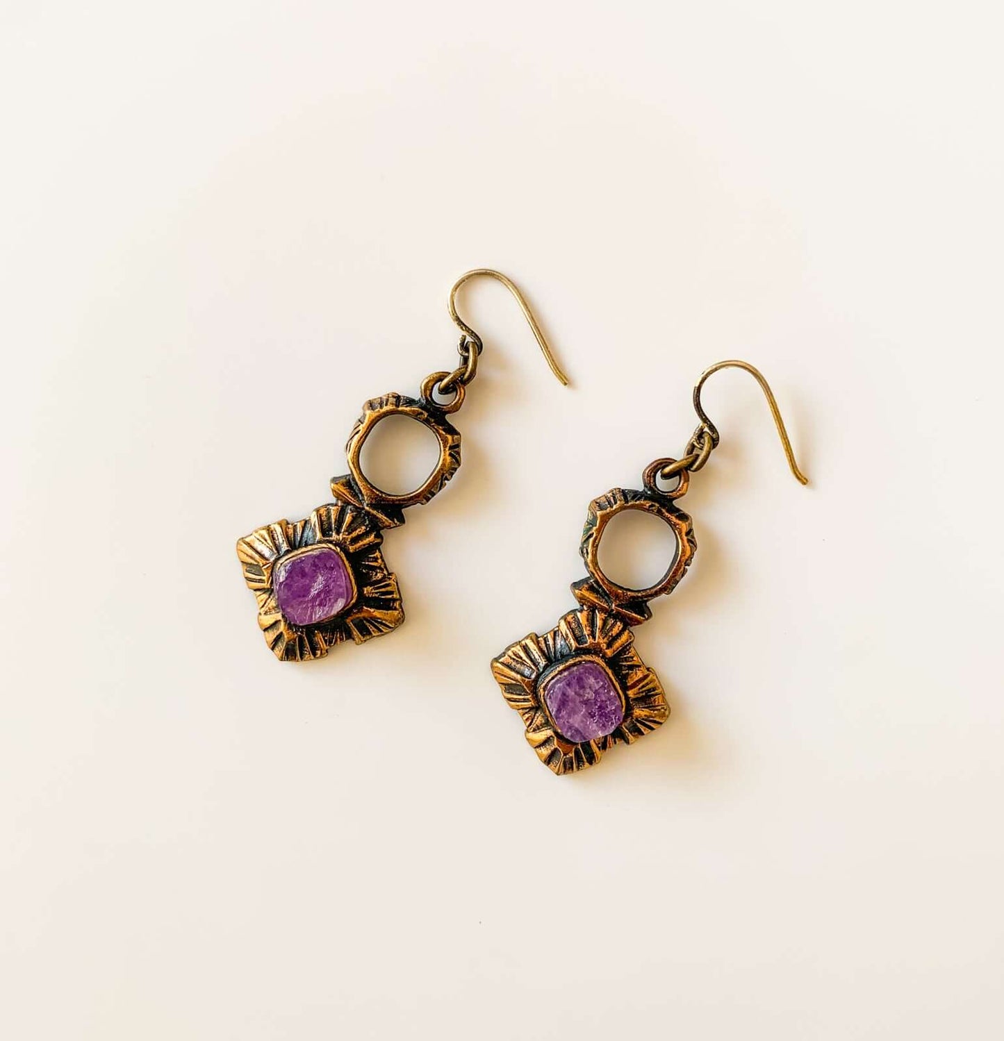 Brutalist bronze earrings Kelo | Pentti Sarpaneva Finland | Molna Vintage