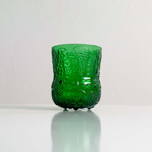 Fauna green shot glass, design Oiva Toikka