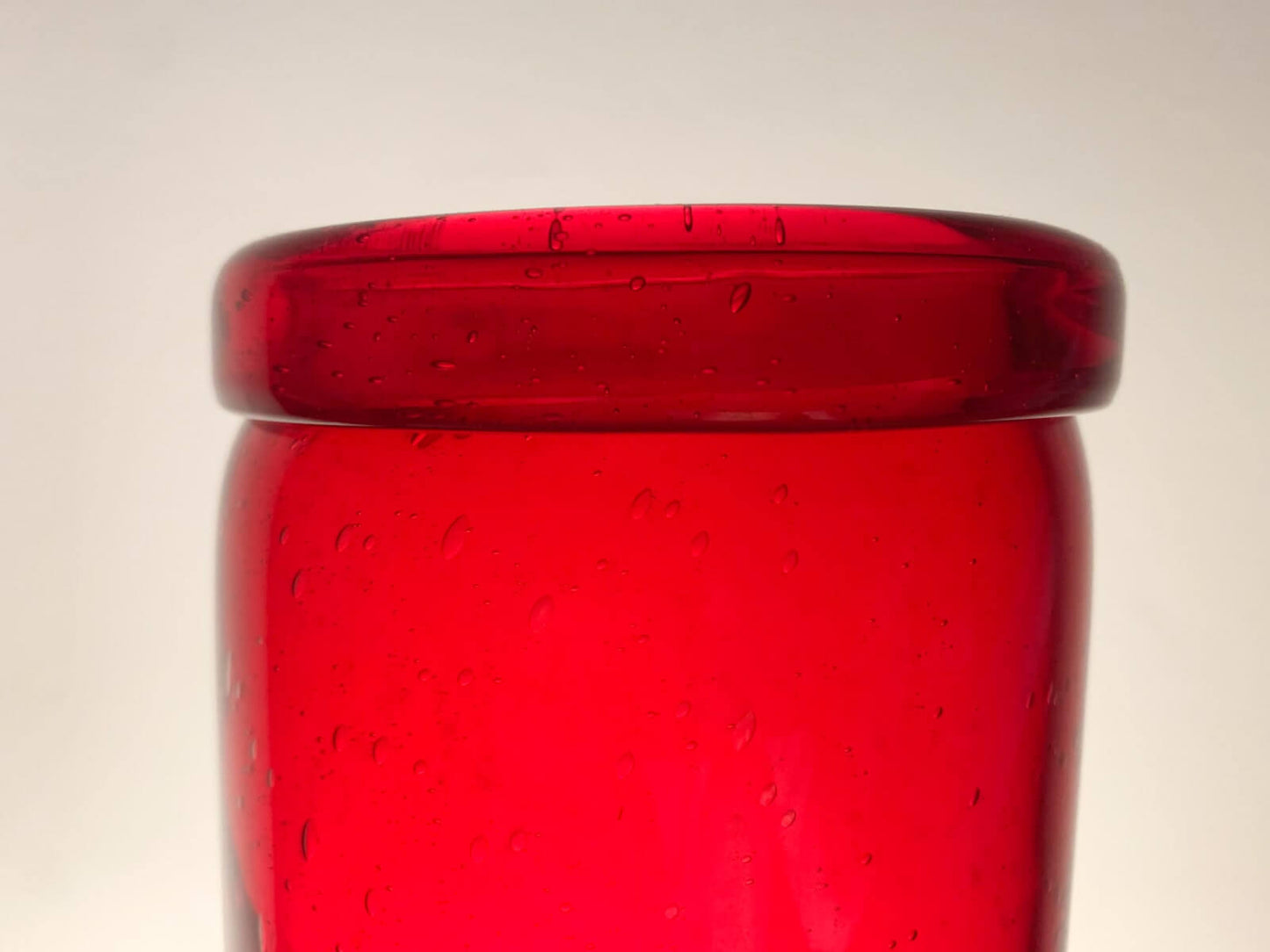 Midcentury seeded glass design