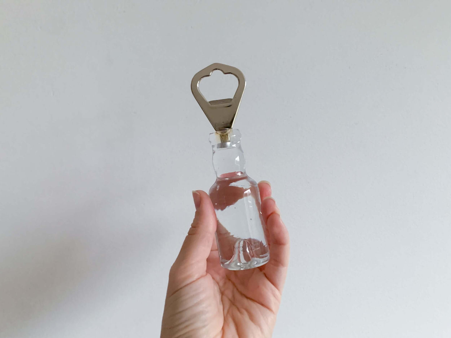 Stylish crystal beer opener, designer Christer Sjogren, Lindshammar Sweden