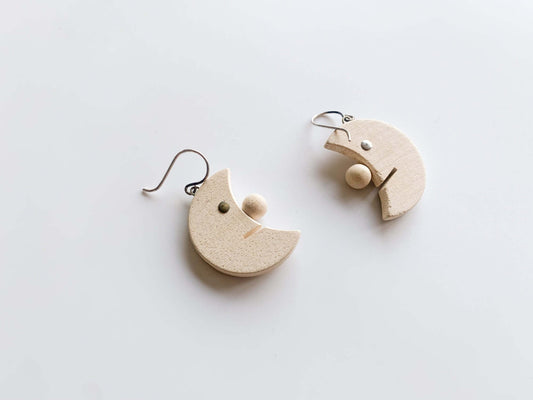 Aarikka Finland, Notte white earrings