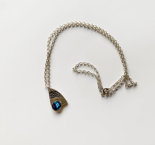 Spectrolite Pendant with Chain, Finland