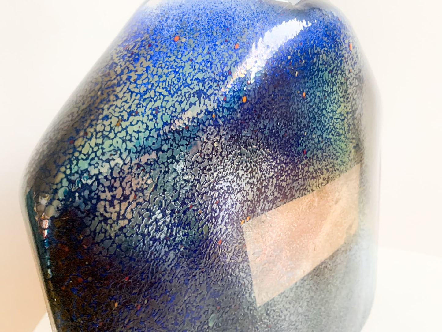 Iridiscent glass Tiffany style