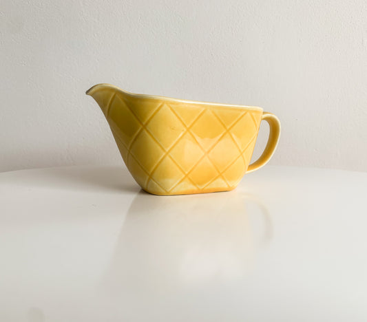 Duka med mej yellow serving jug | Rorstrand, 1950s