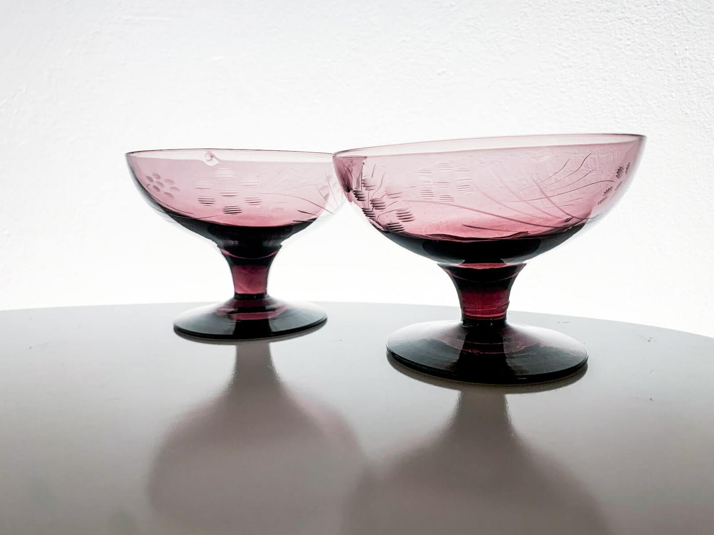 Pair of vintage amethyst dessert bowls, Kumela Finland