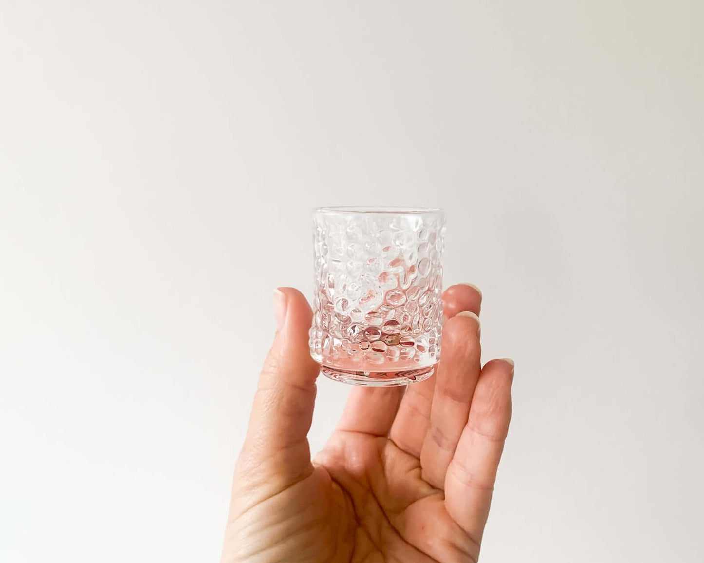 Eero Rislakki, Duo shot glasses Lara with Lucifer