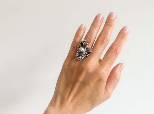 Pentti Sarpaneva, Brutalist large silver ring Kaarna
