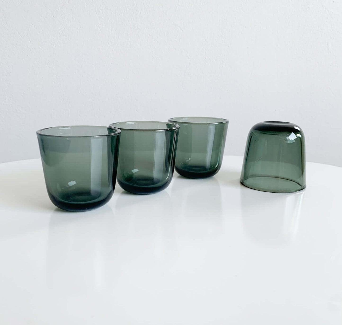 Kaj Franck Nuutajarvi, Set 4 Grey Glasses 5023