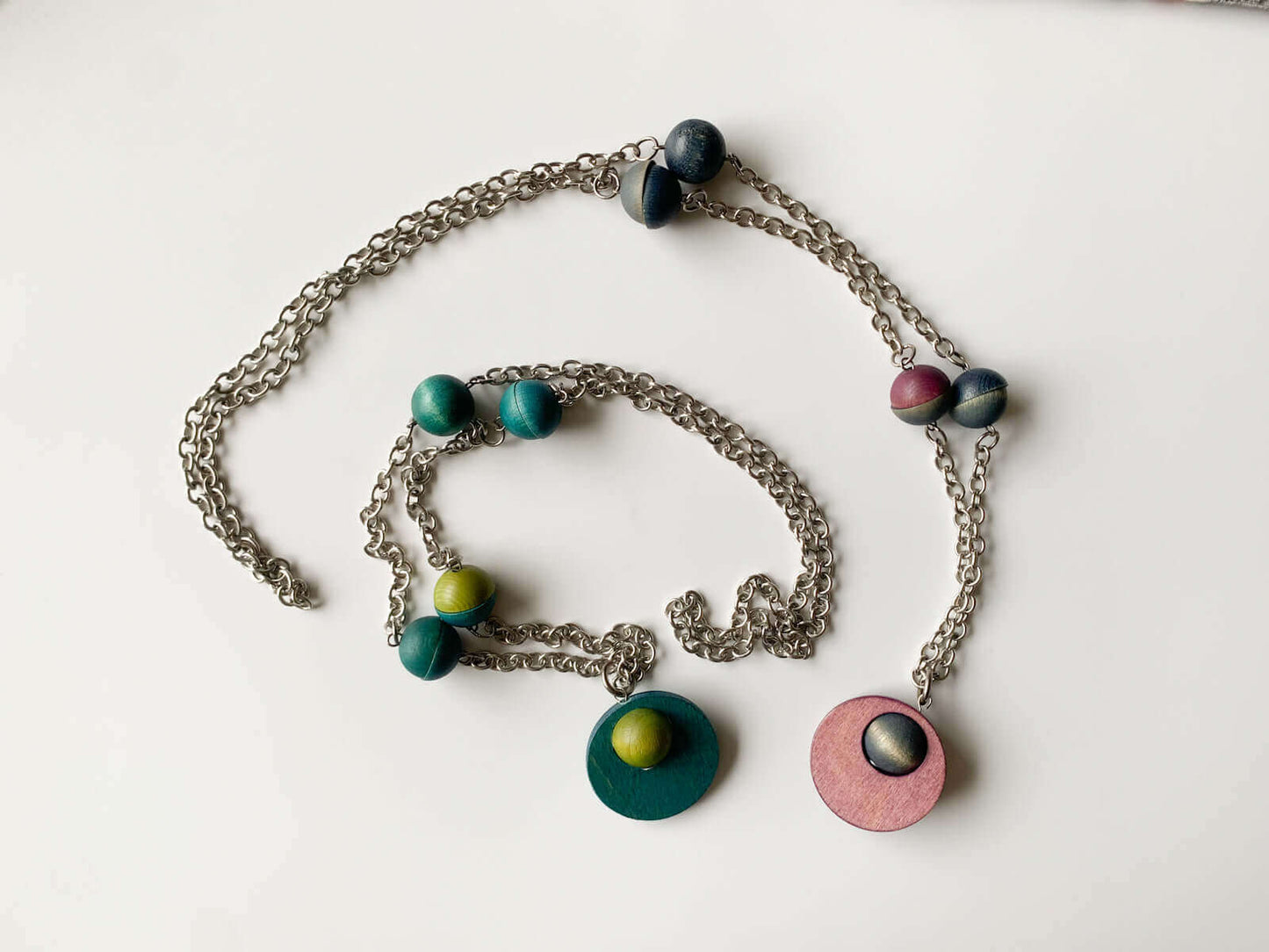 Aarikka Finland Wooden Bead Necklace, Plum Planet Pendant