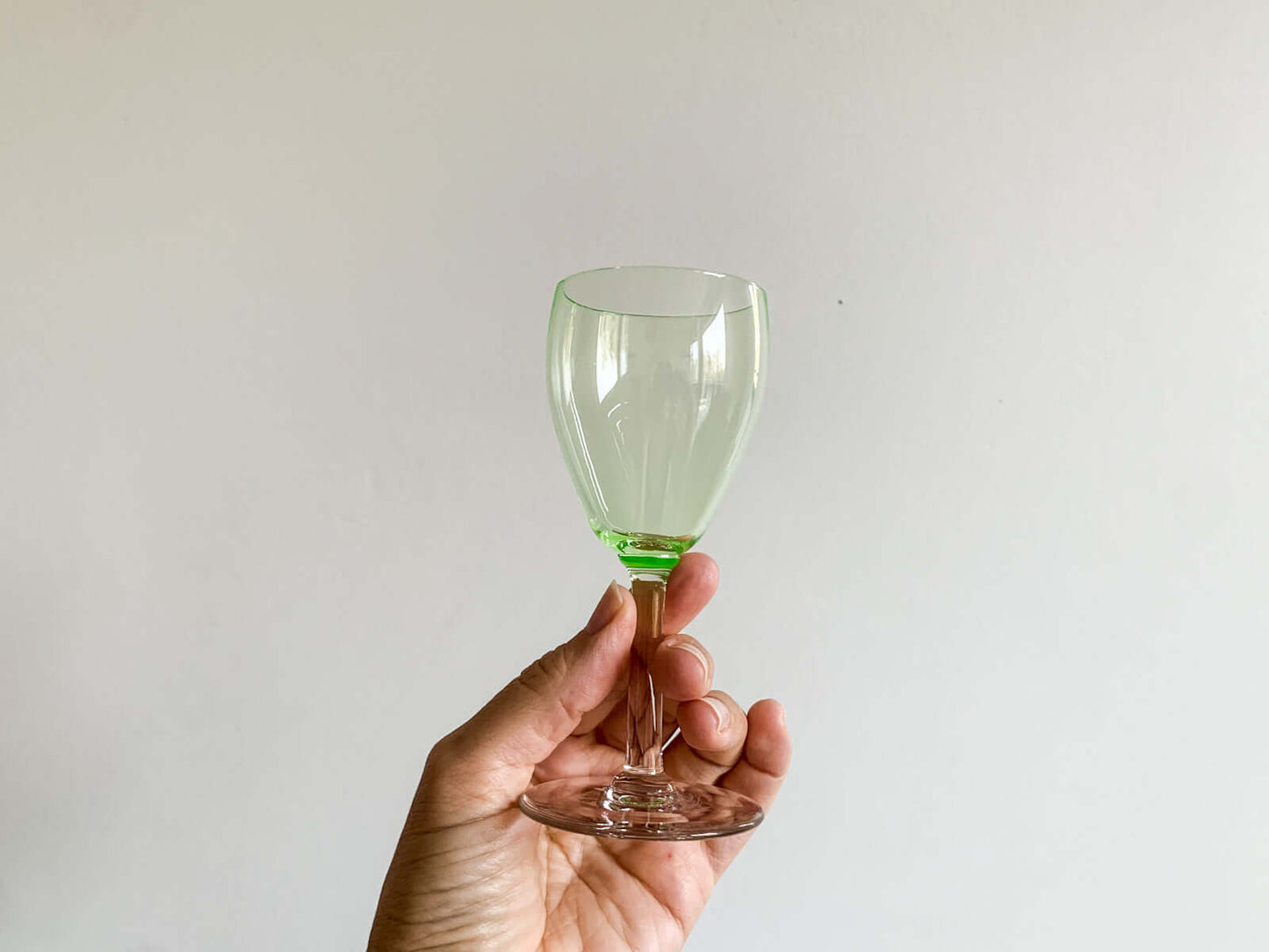 Likely Riihimaki, Set 5 Uranium Wine Glasses