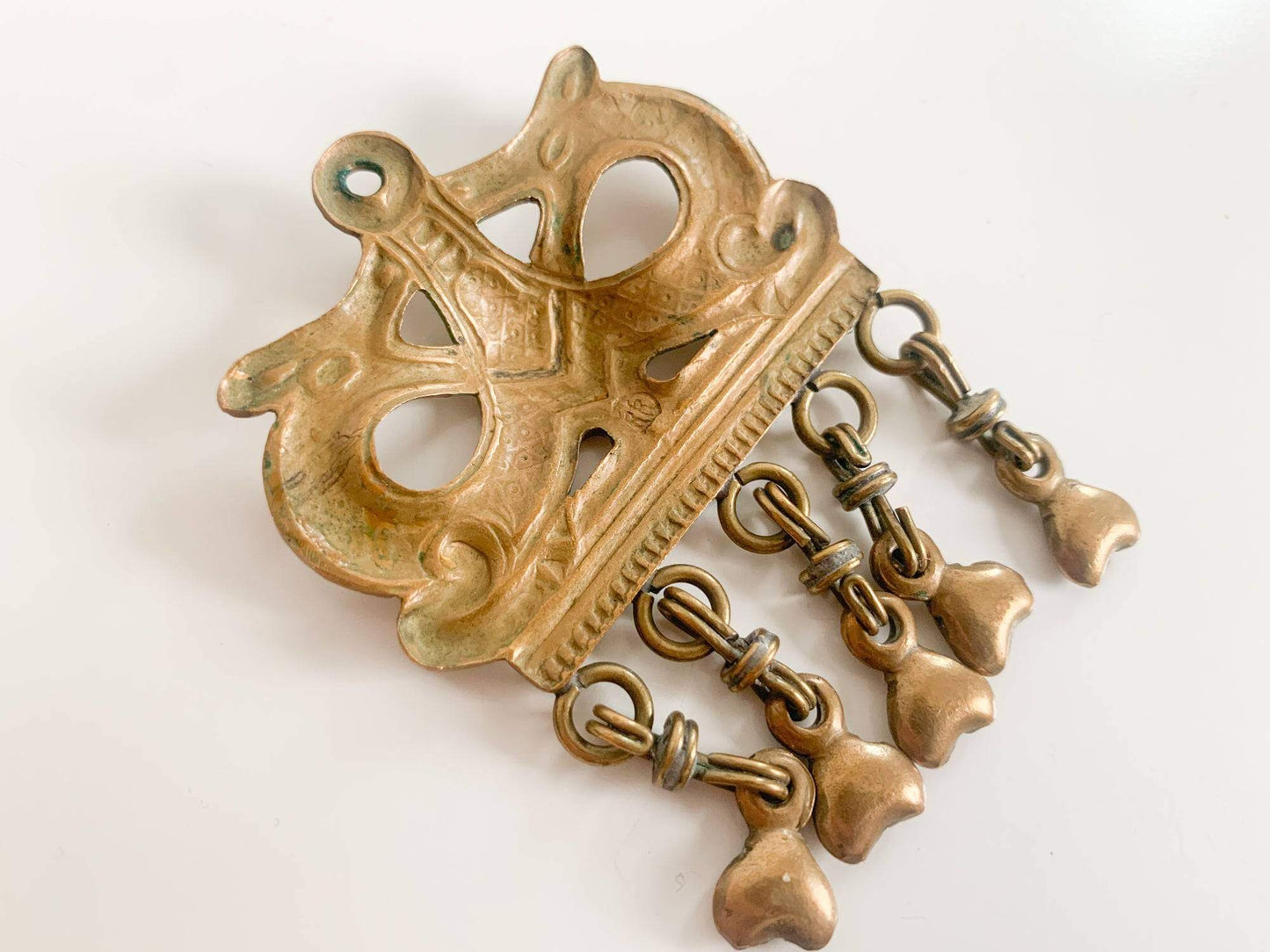 Substantial bronze vintage pendant Two Deers, Kalevala Koru, Finland