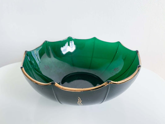 Vintage Art Deco dark green handmade bowl, Riihimaki Finland, 1949