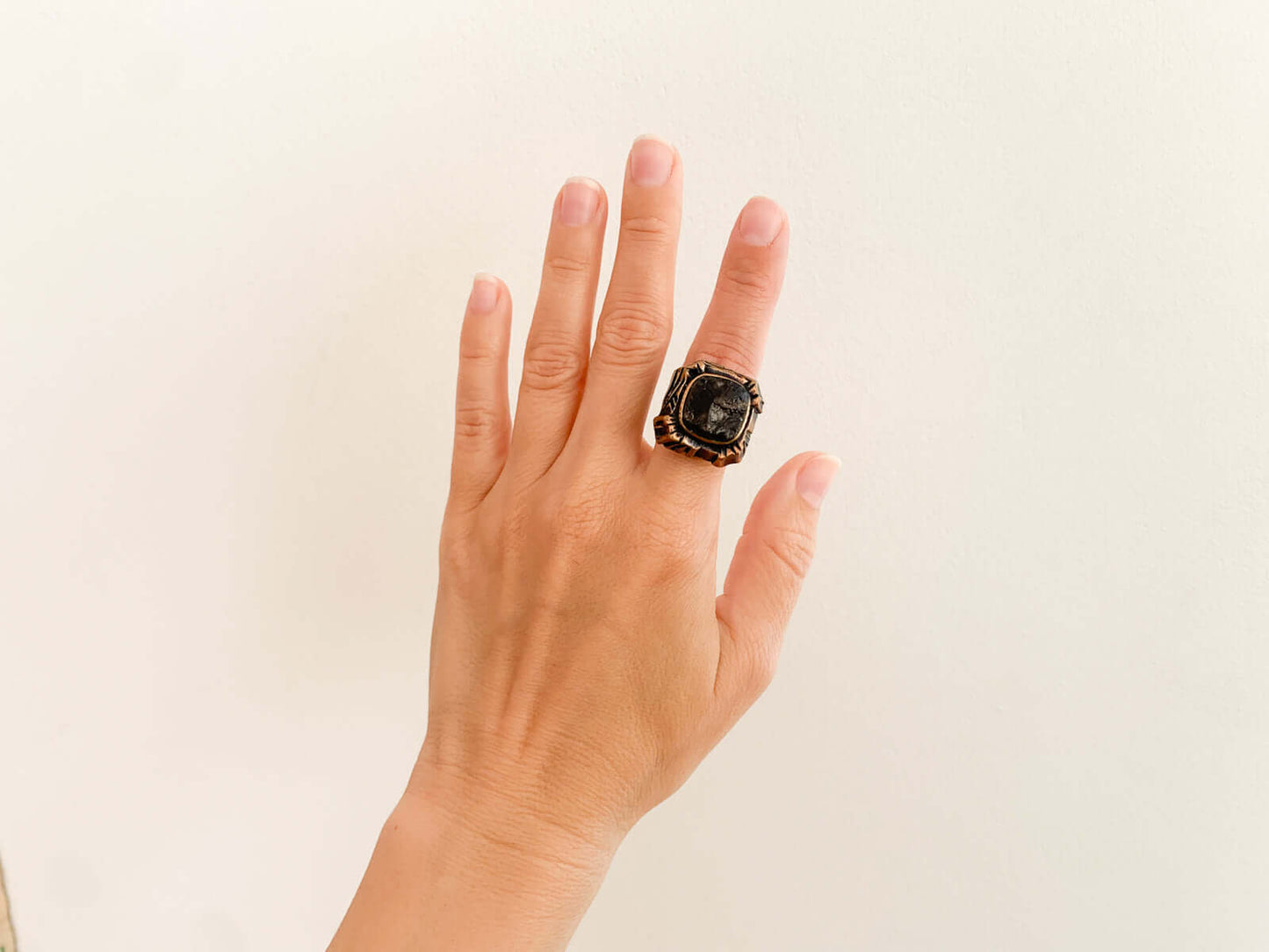 Brutalist ring Kelo, tourmaline, Pentti Sarpaneva 1970s