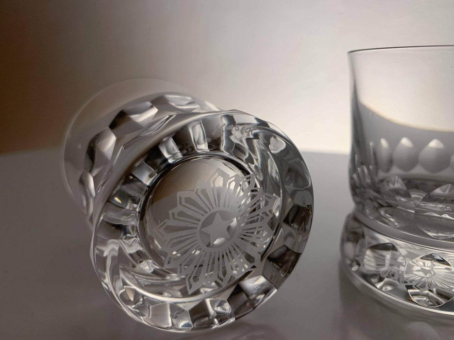 Pair of vintage iconic crystal shots Prince, Göran Wärff, Kosta Boda 1986