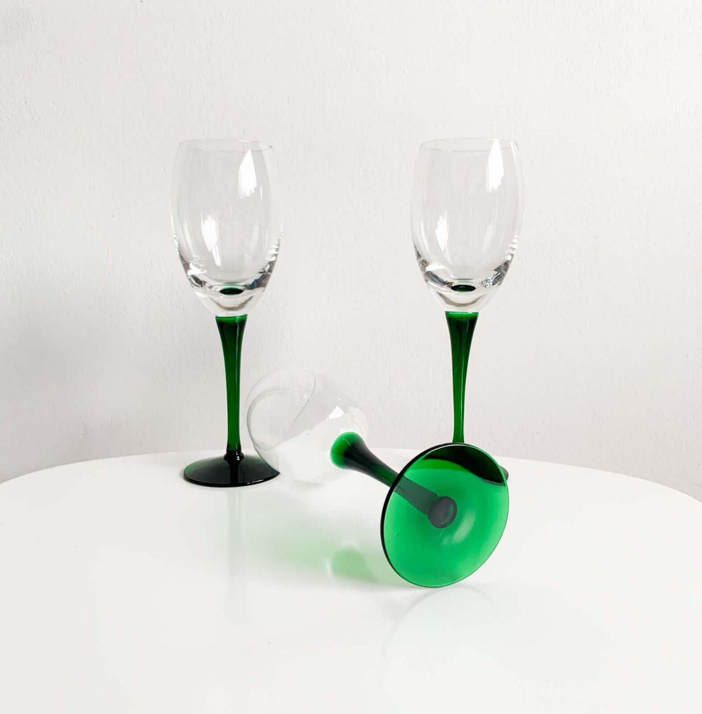 Saara Hopea Nuutajärvi, 3 Wine Glasses Traviata