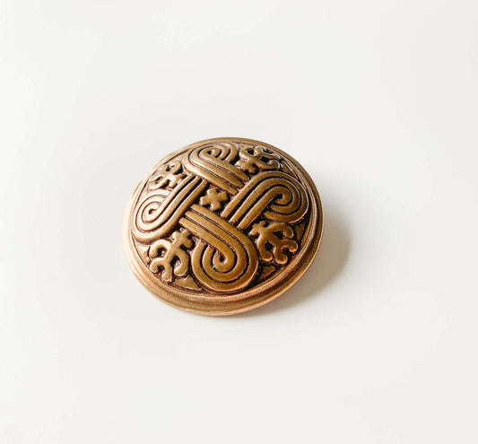 Kalevala Koru, Large bronze brooch Hannunvaakuna