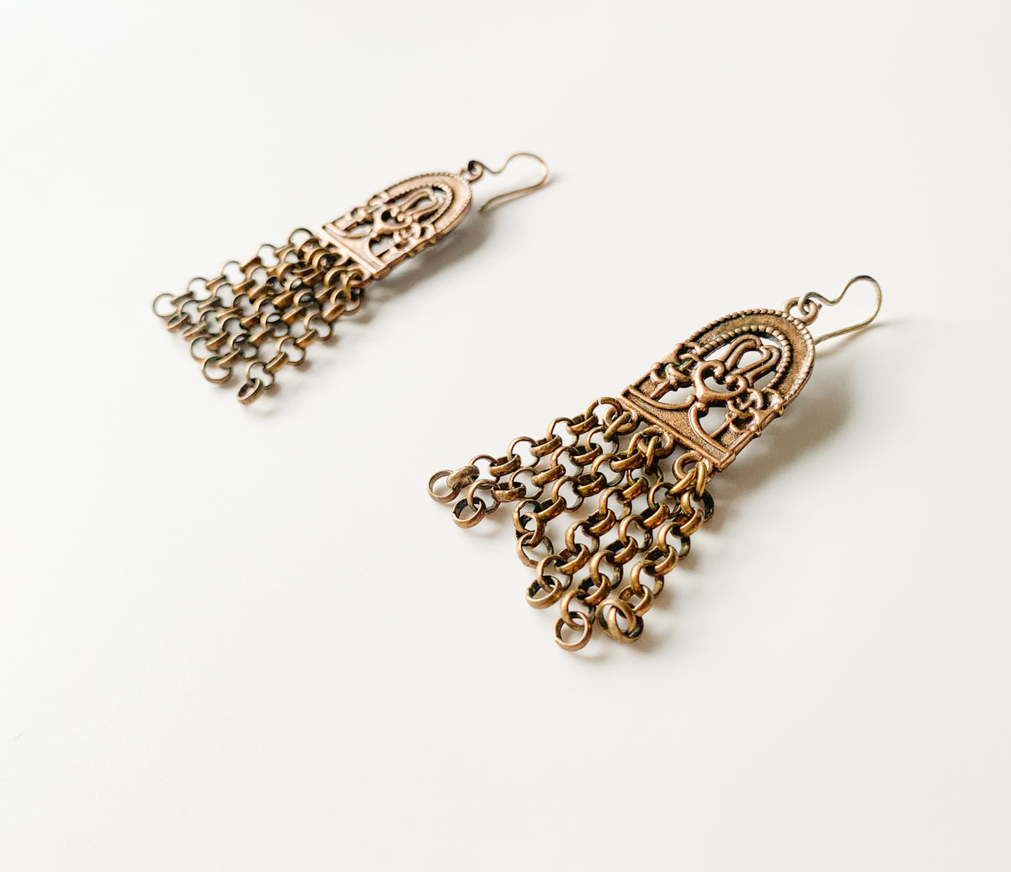 Kalevala Koru Paratiisi Earrings | Bronze