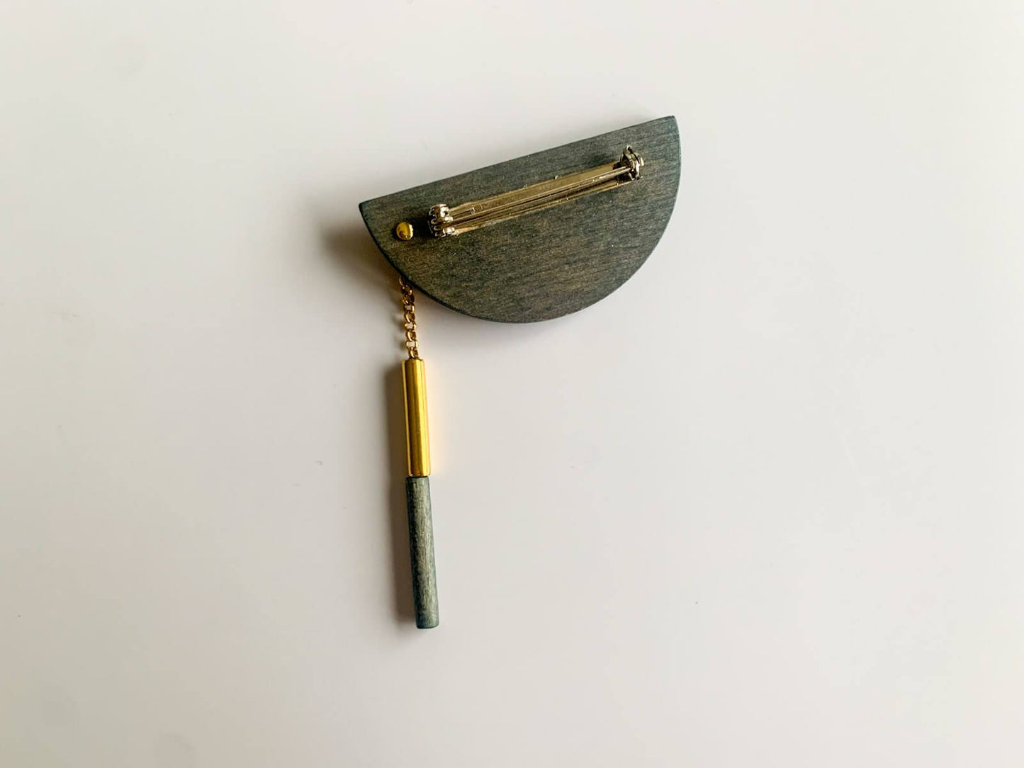 Aarikka Finland Wood brooch Pendulum