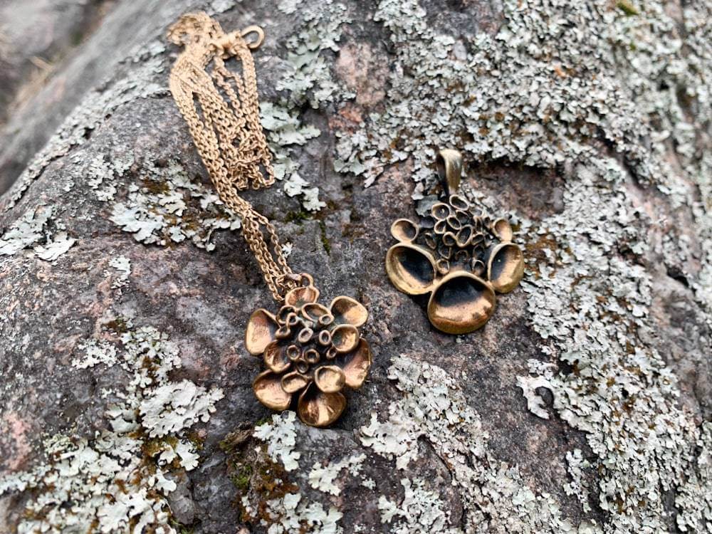 Vintage bronze Abstract Organic style pendant with necklace Cladonia, design Hannu Ikonen, Finland 70s