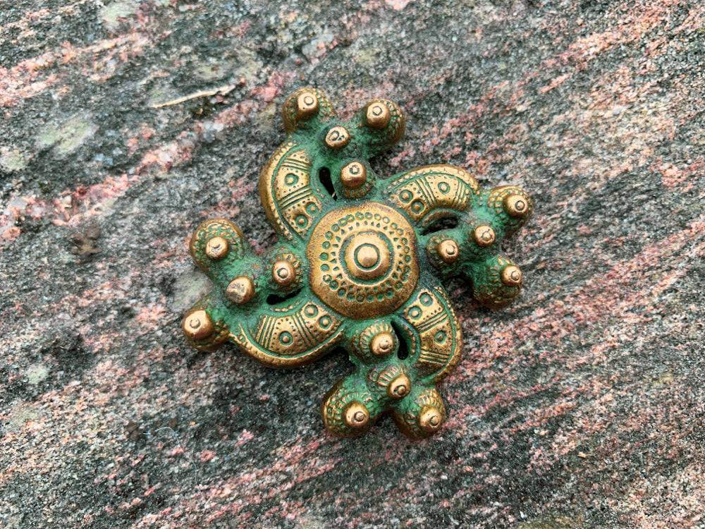 Substantial bronze brooch by Kalevala Koru, Solki-46
