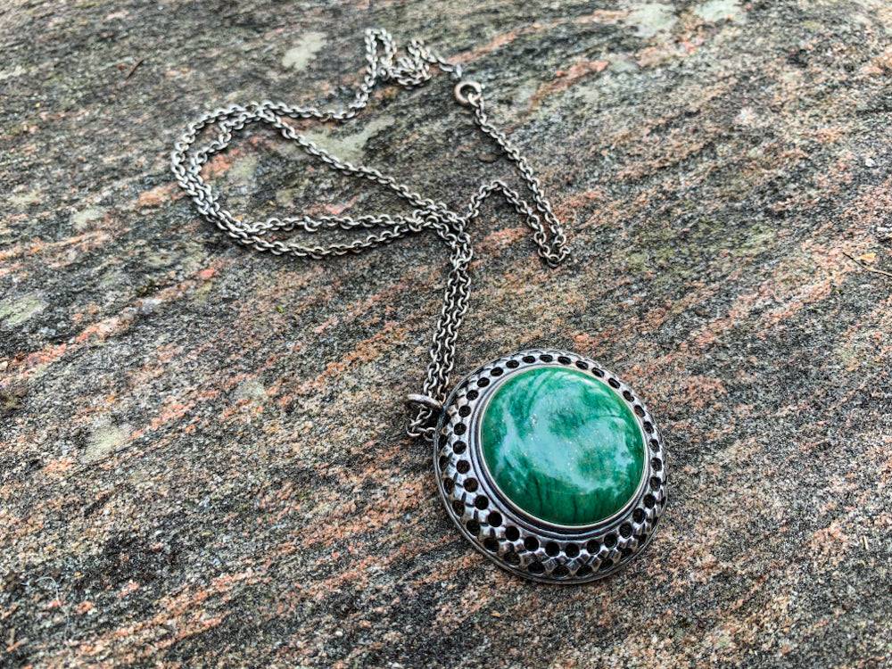 Silver necklace Summer Party by Kalevala Koru, epidote, 1994 Finland