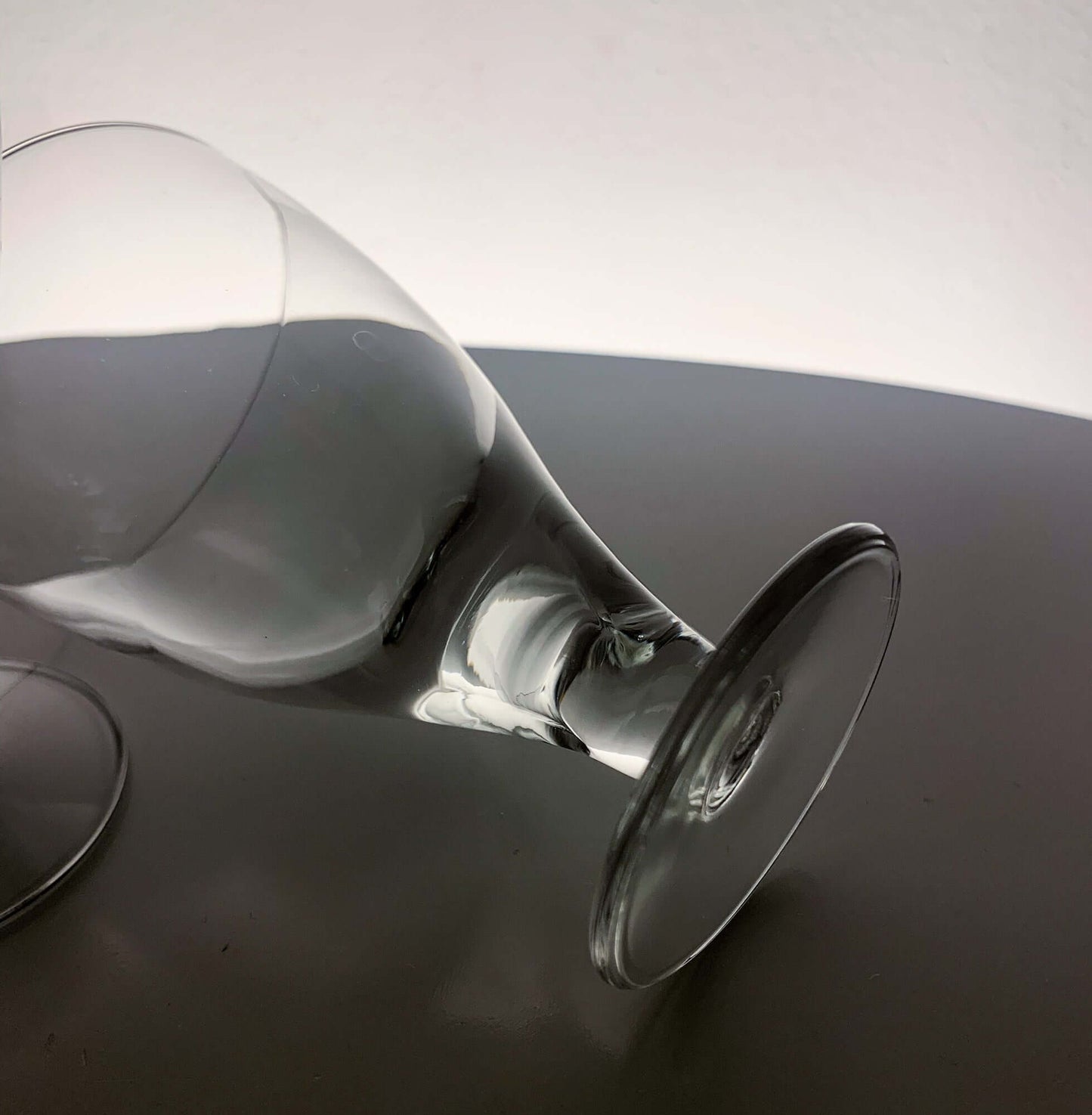 Gunnel Nyman GN 46 Pair Wine Glasses | Nuutajärvi Notsjö