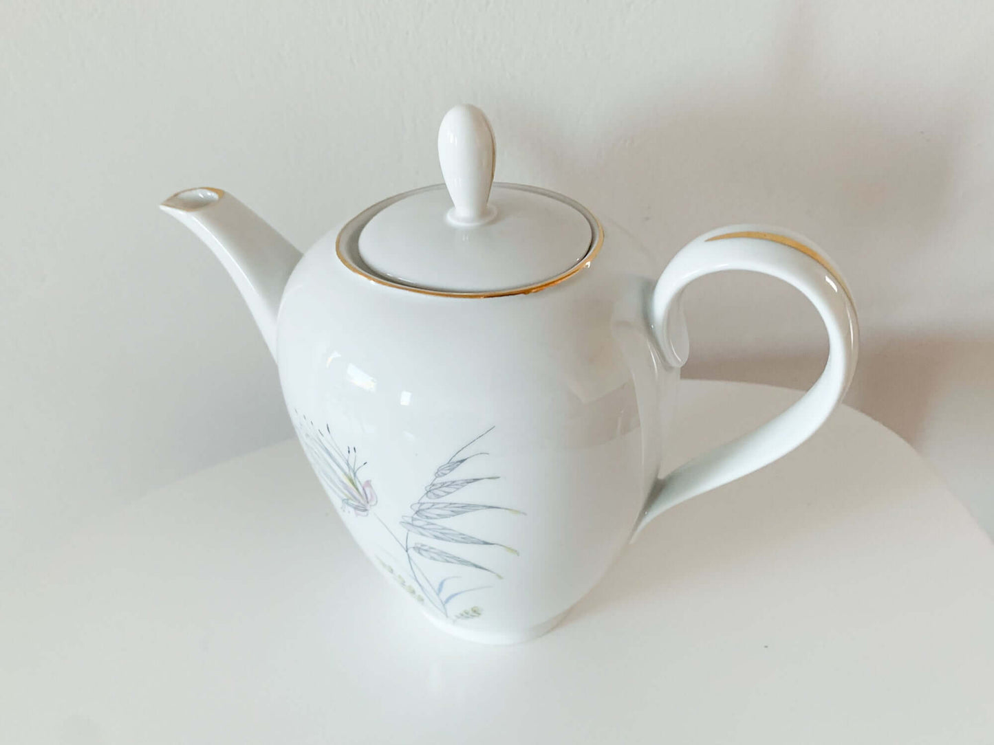 Porcelain coffee and tea pot, Vesta series, Rorstrand Sweden, 1950-60s