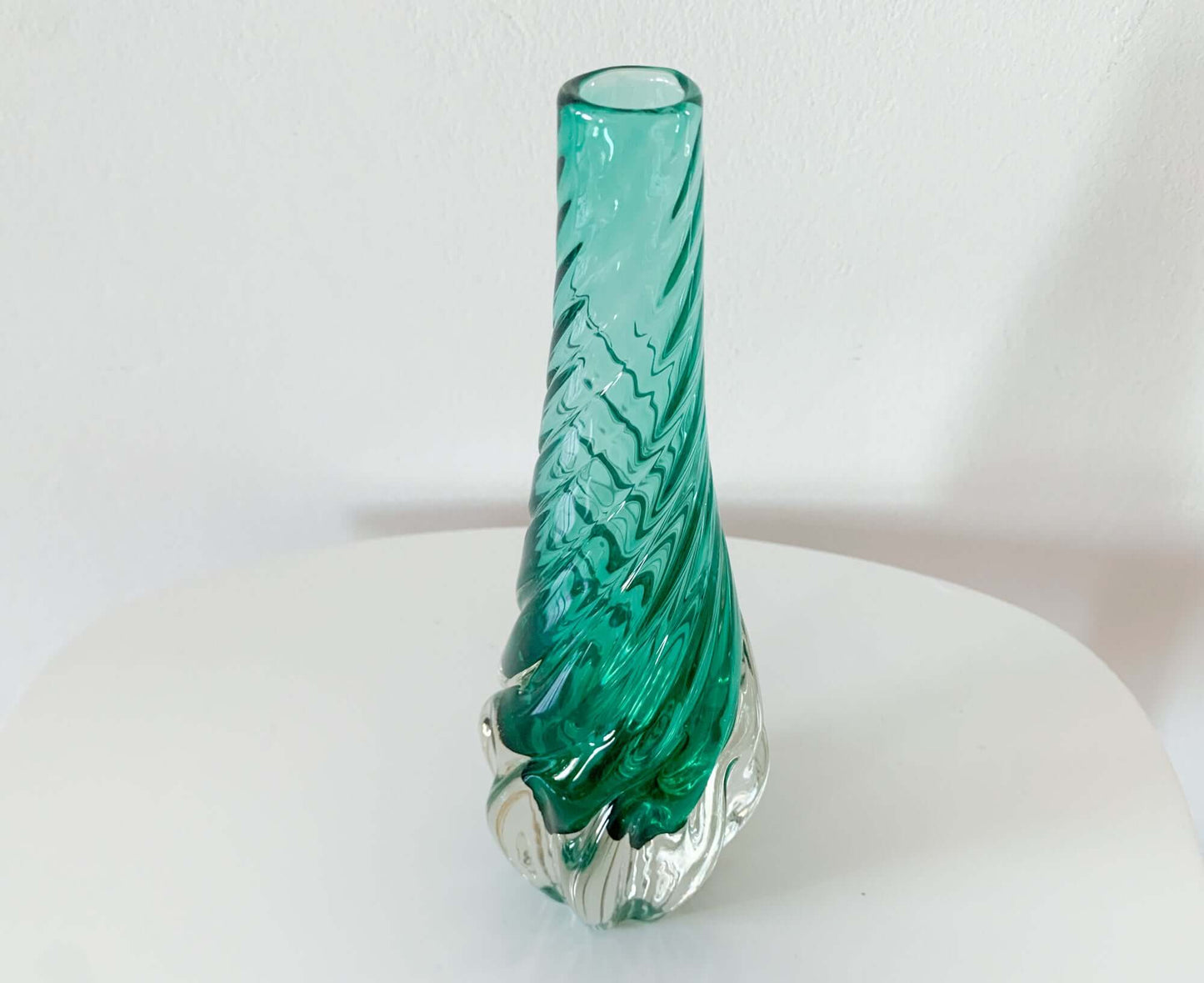 Emerald green crystal glass swirl vase, designer Mikko Helander, Humppila Finland, 60s