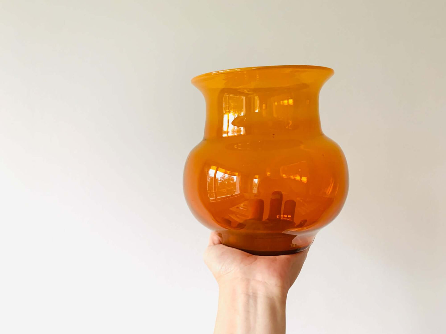 Vintage Erik Hoglund glass vase in honey color with opalline top, Kosta Boda Sweden, 1970s