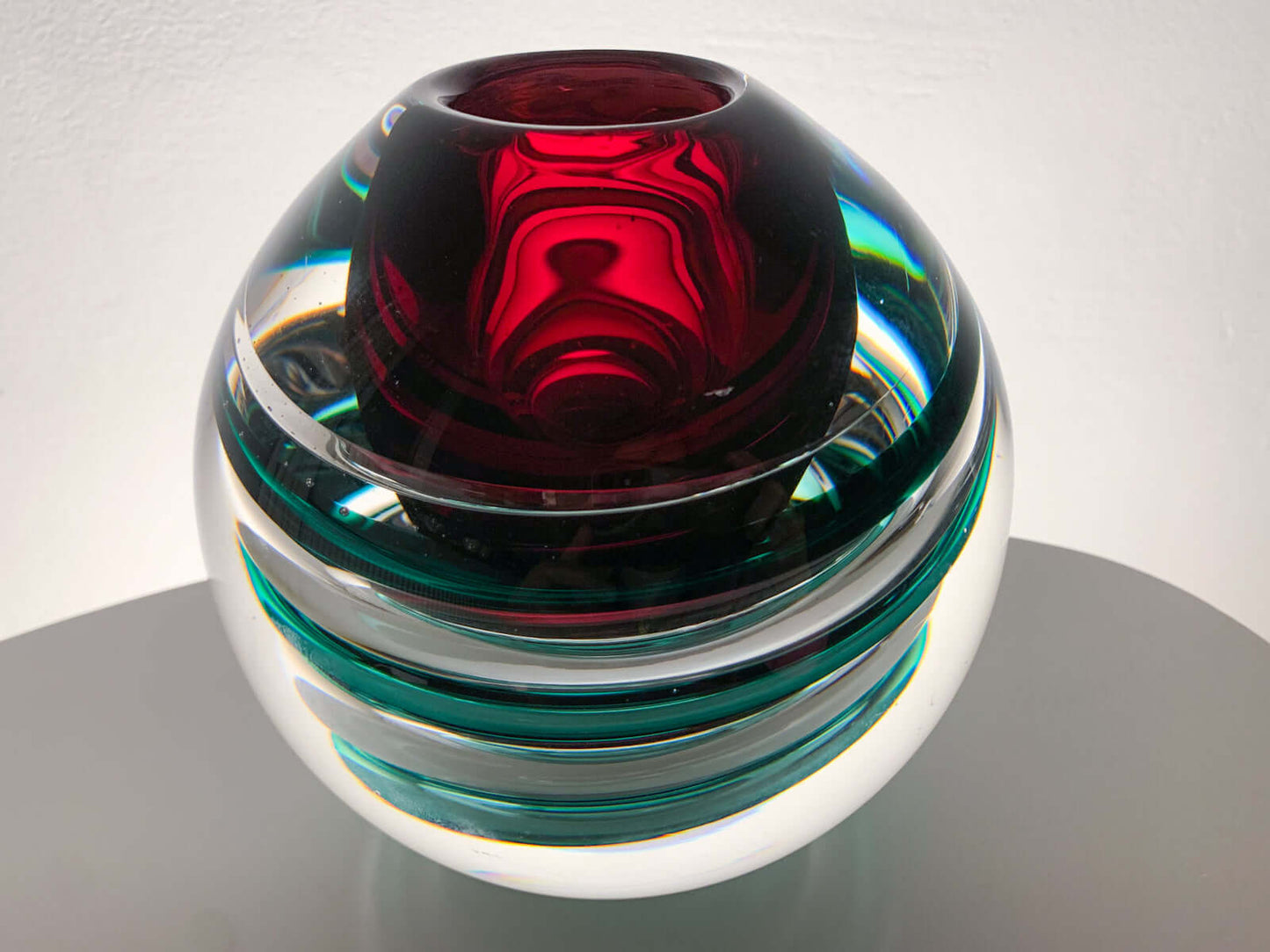 Orrefors Lars Hellsten, Ariel Art Glass Vase Meteor, 1980s Sweden