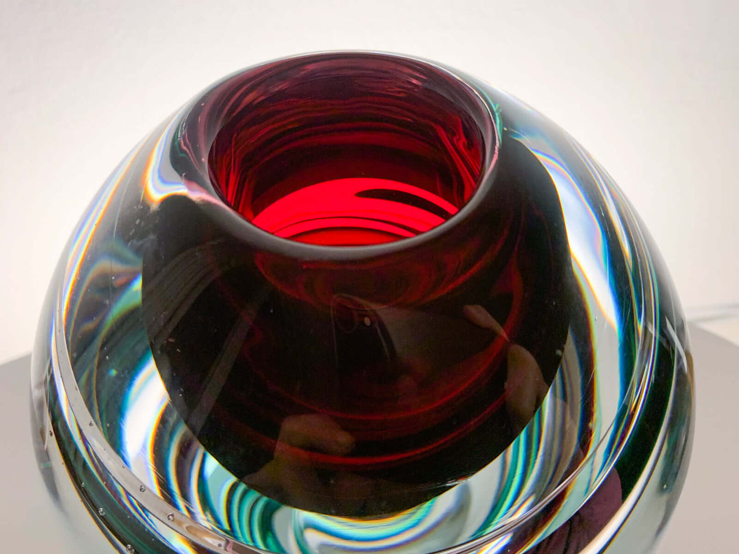 Orrefors Lars Hellsten, Ariel Art Glass Vase Meteor, 1980s Sweden