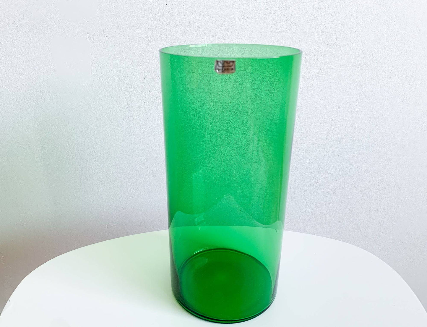 Minimalist vase Purtilo 1609, designer Kaj Franck, Nuutajarvi Finland, 1954-1965