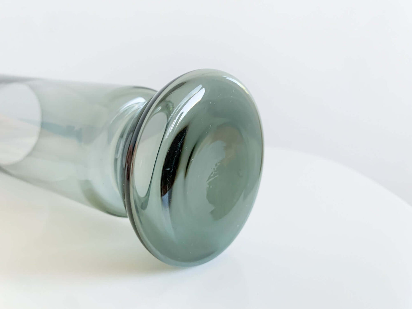 Kaj Franck Nuutajärvi | Gray Art Glass Vase, Model 1428