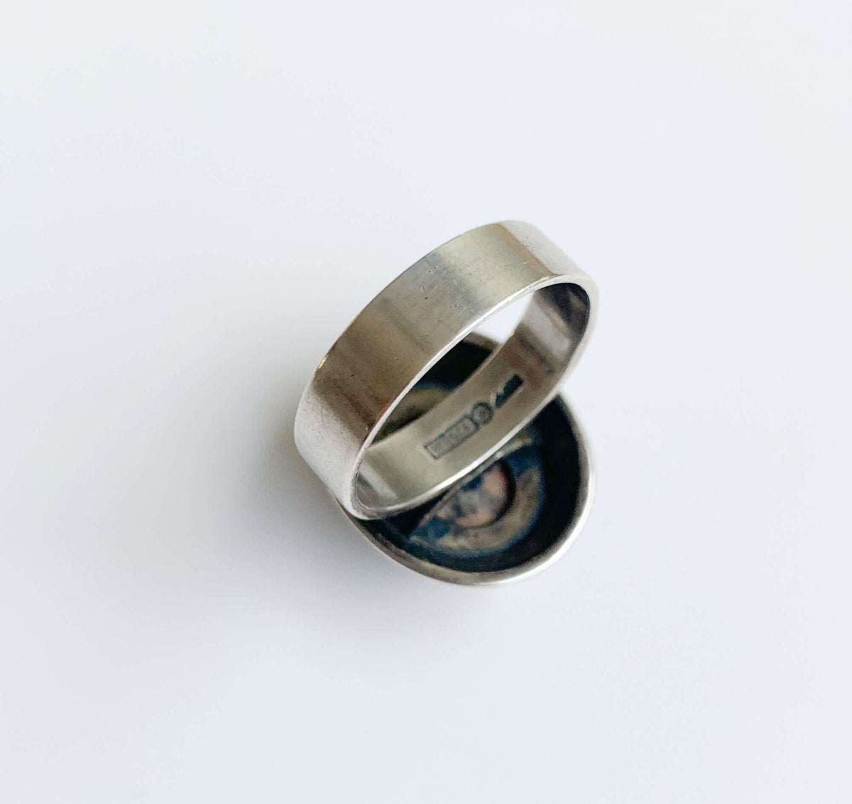 Silver ring Kalevala Koru with pink granite