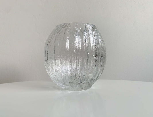 Scandinavian Design Crystal Artwork Organic Style