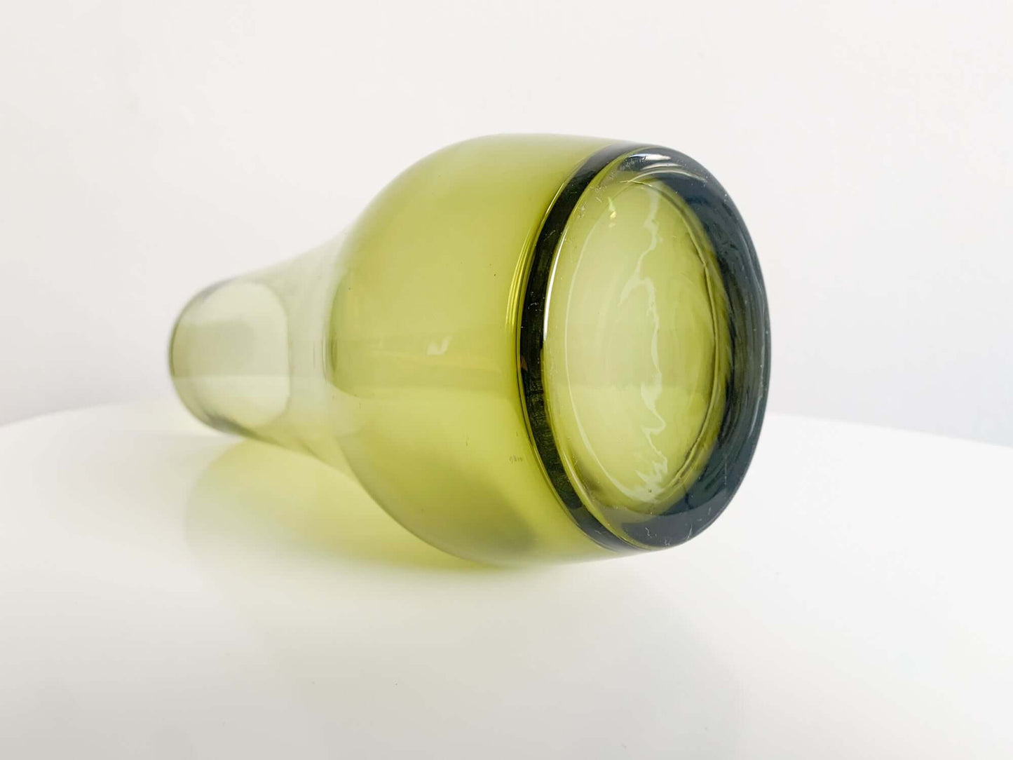 Pop Art glass olive color 1374 vase, designer Tamara Aladin, Riihimaki Finland