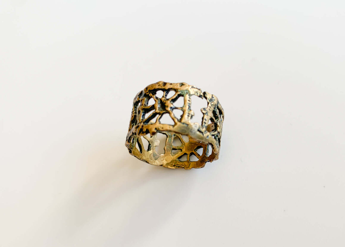 Pentti Sarpaneva, Bronze ring Pitsi