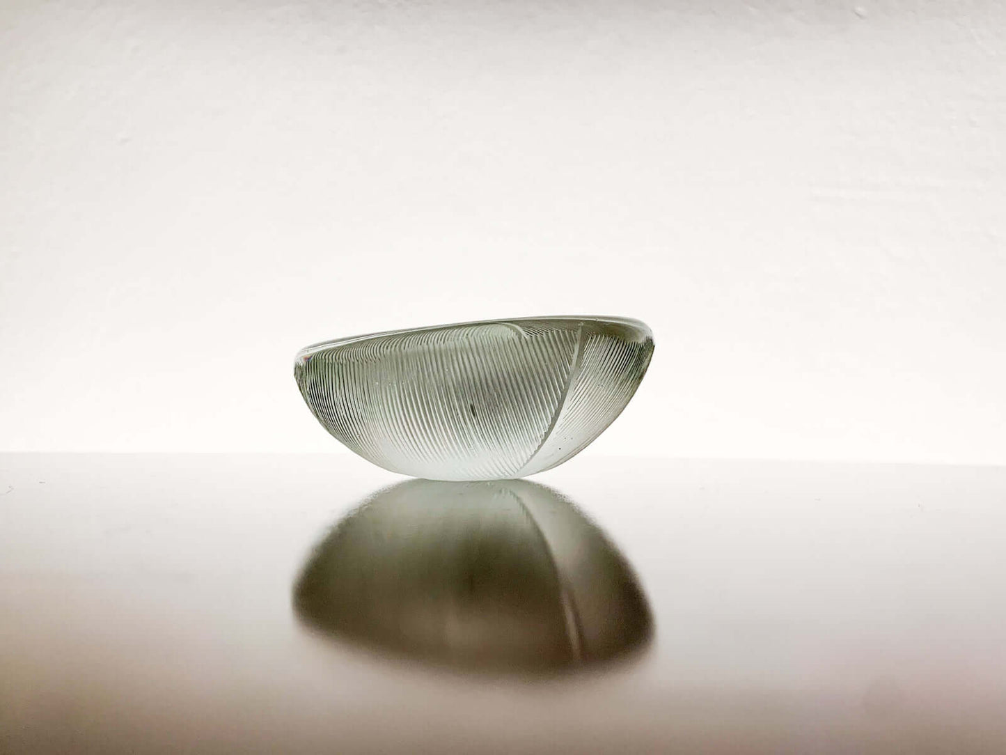 Iittala Tapio Wirkkala, Lehti art glass object 3377 signed, 1950s
