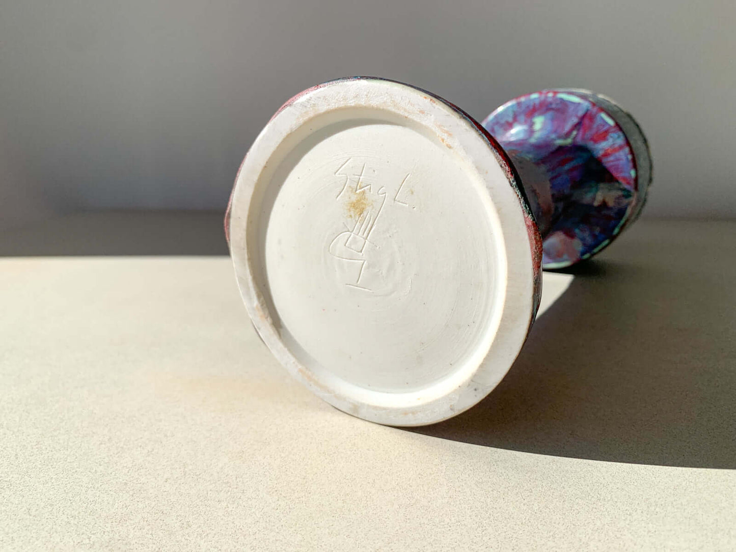 Designer Stig Lindberg signature | Vintage ceramic vase | Swedish design