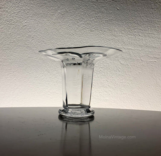 Lumme vase by Kerttu Nurminen, Nuutajärvi