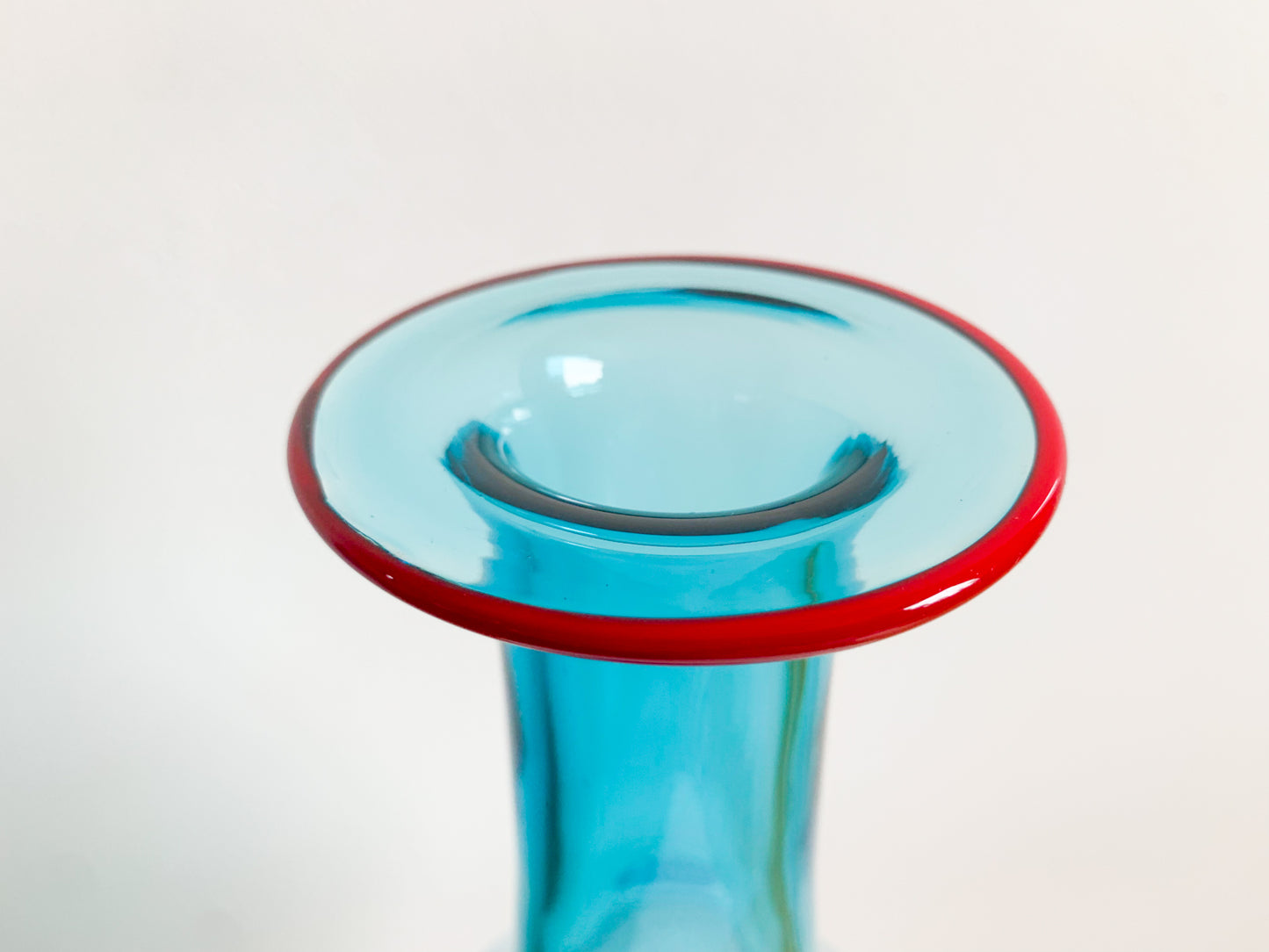 Orrefors Erika Lagerbielke, Vase Solo 9190 signed, 37 cm