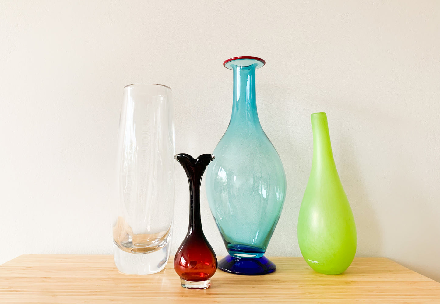 Orrefors Erika Lagerbielke, Vase Solo 9190 signed, 37 cm