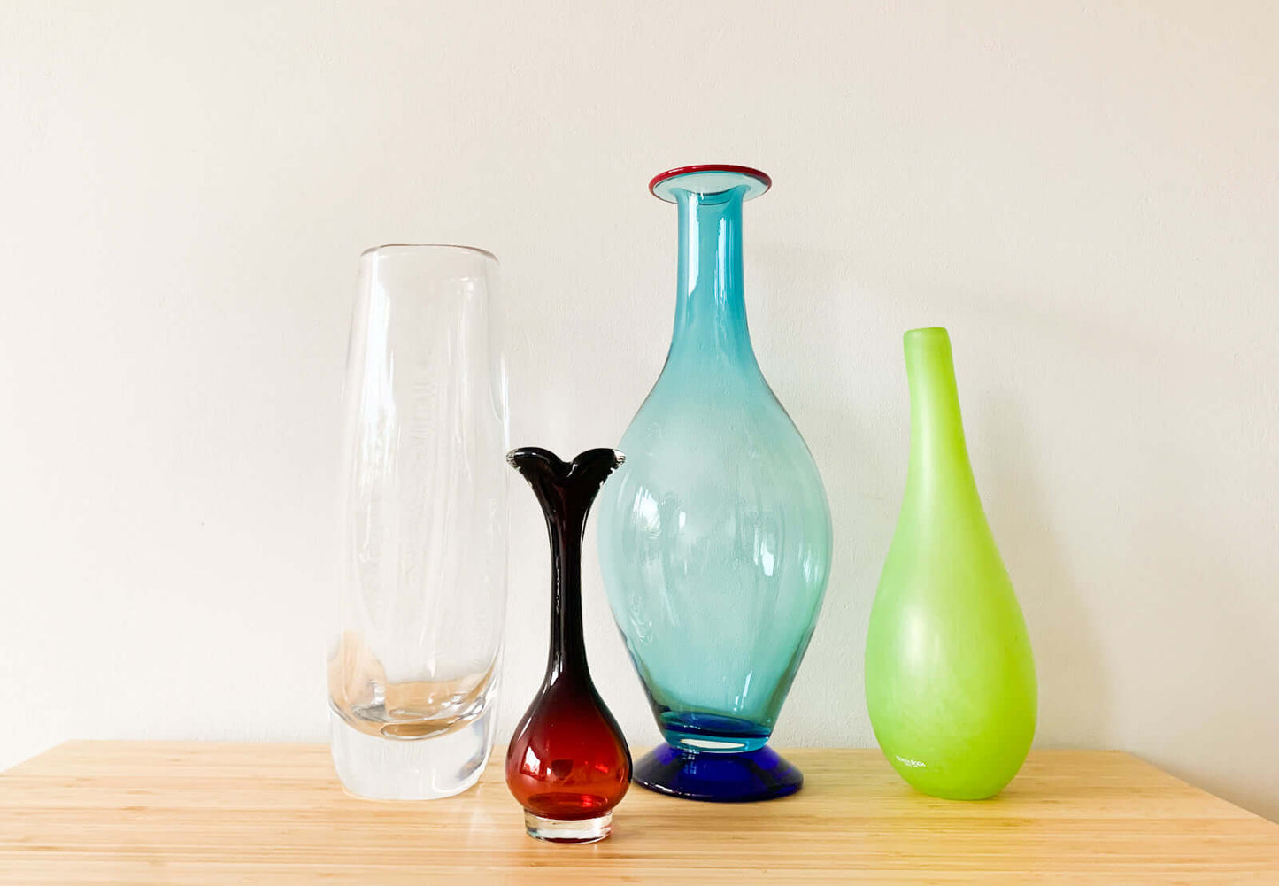 Orrefors Erika Lagerbielke, Vase Solo 9190 signed, 37 cm