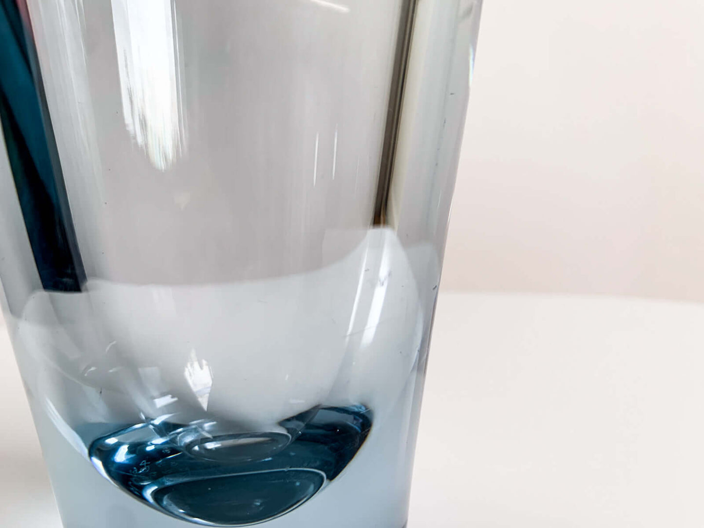 Per Lutken Holmegaard, vase Umanak Aqua 18 cm
