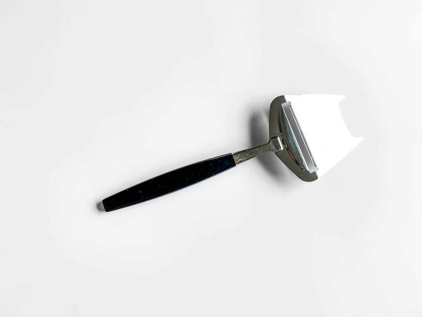 Cheese slicer Scandinavian design Minimalist style