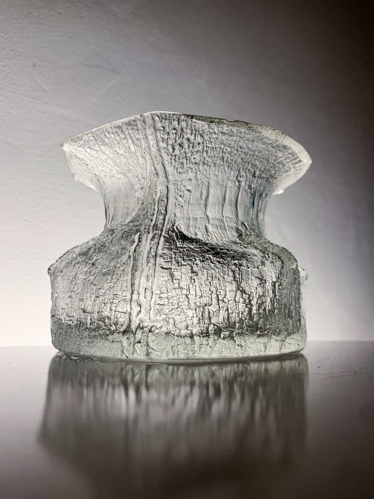 Iittala Vase Finlandia 3352, Timo Sarpaneva, D:14cm