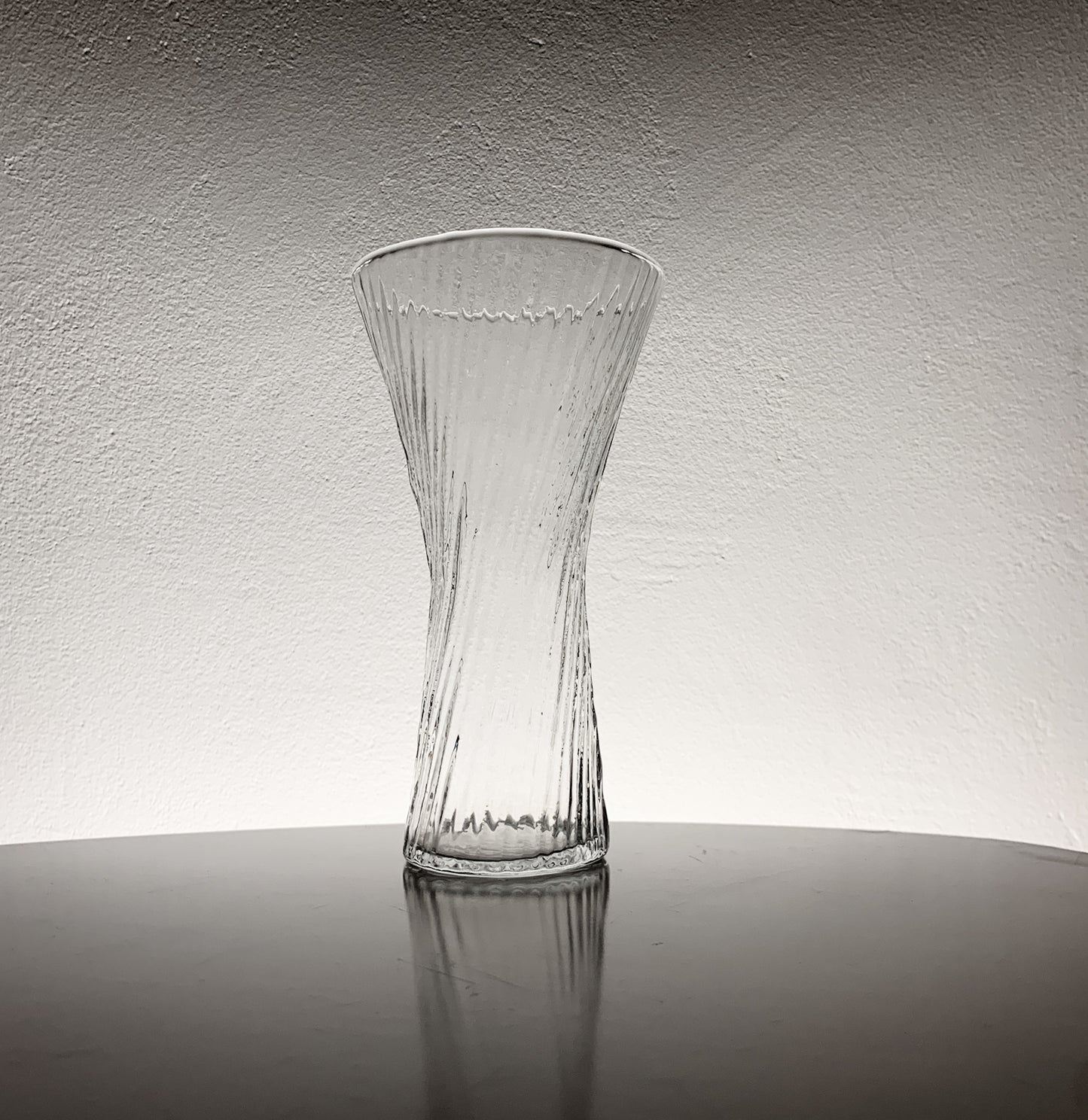 Oiva Toikka Nuutajarvi | Vilja Vase 1980s | Molna Vintage