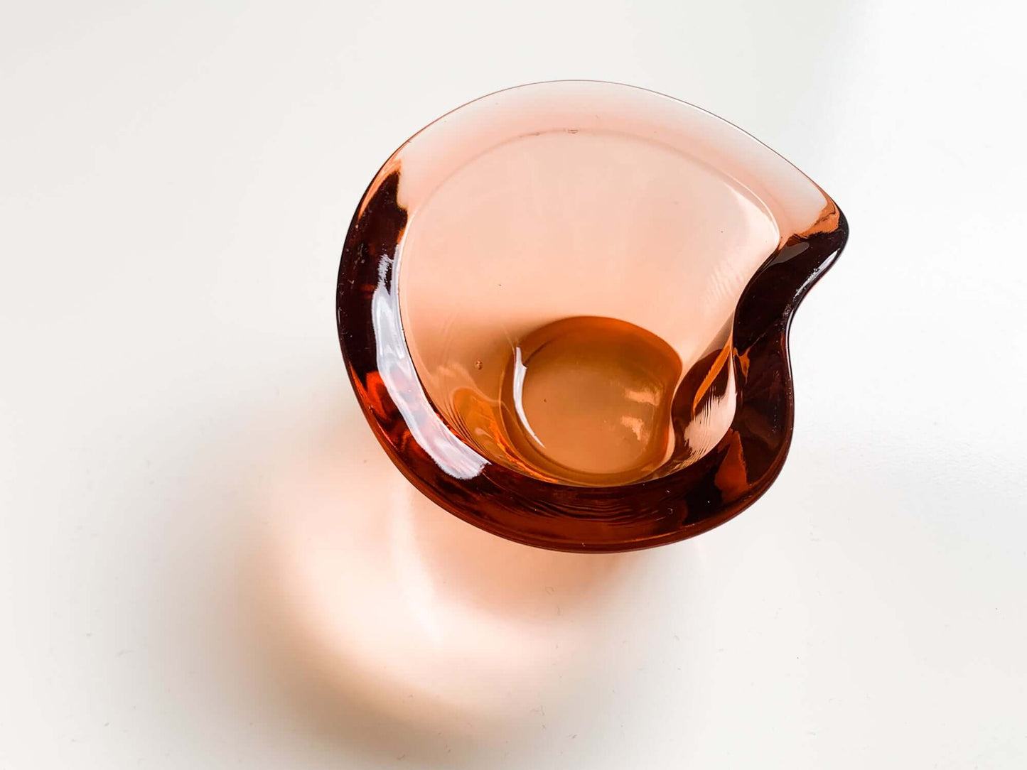 Rare Helena Tynell Vaakuna bowl | Riihimaki lasi | Collection of Scandinavian glass in Molna Vintage webshop